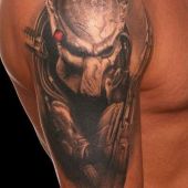 alien shoulder tattoo