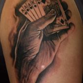 tatuaż z kartami
