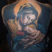 tatuaż Matka Boska z Dzieciątkiem