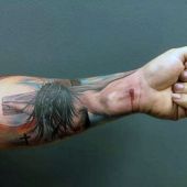 niesamowity tatuaż ukrzyżowany Chrystus