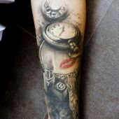 time and lipstick tattoo