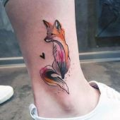 tatuaże damskie lis na kostce