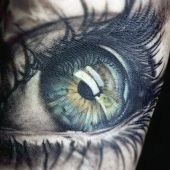 absolutely amazing eye tattoo