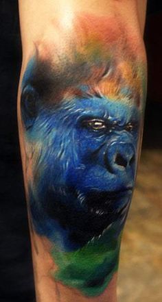 tatuaż niebieskiego goryla