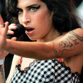 celebrity tattoos-Amy Winehouse3