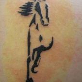tatuaż konia