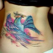 phoenix na plecach tatuaż