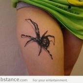 spider 3D thigh tattoo